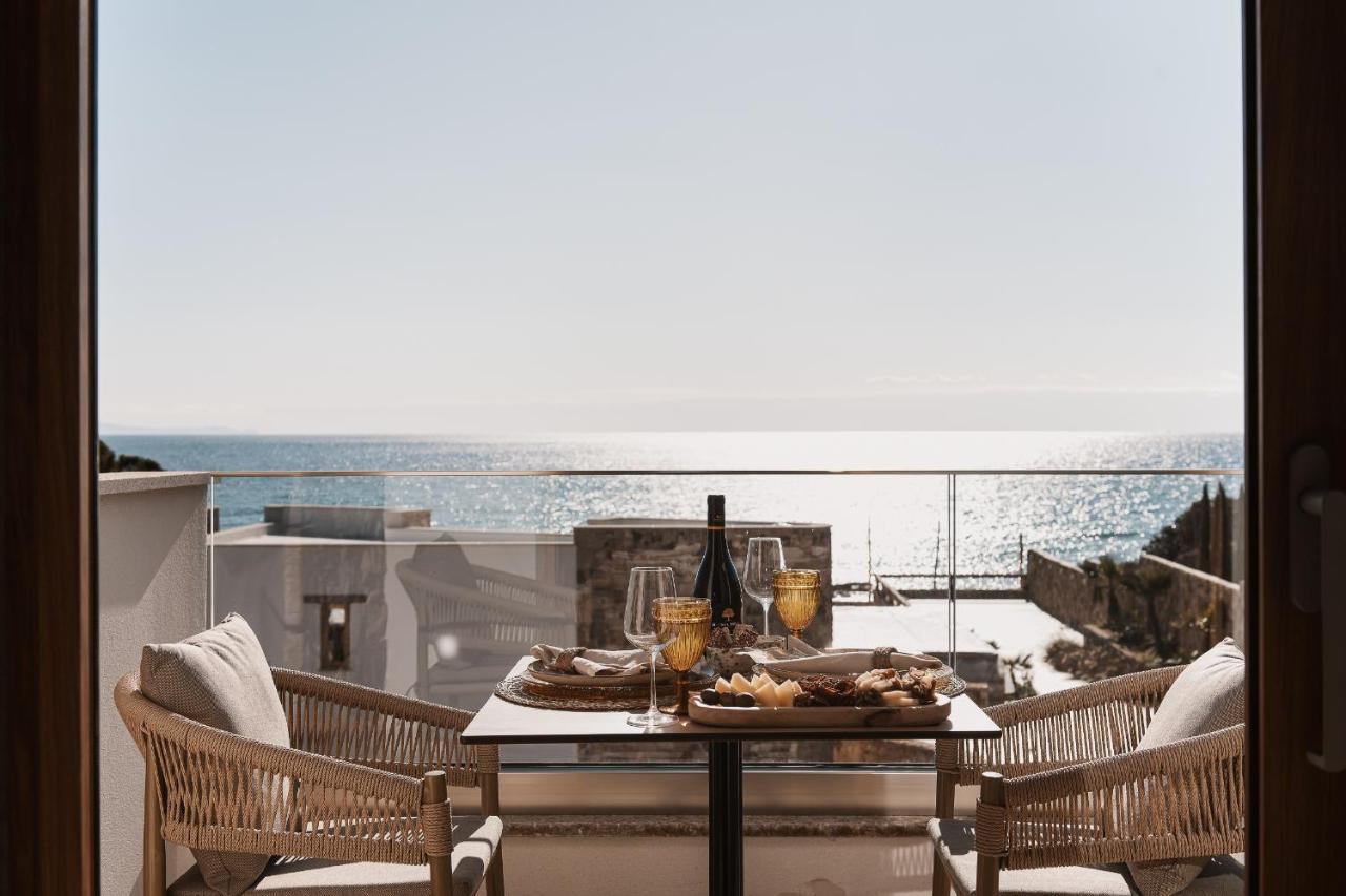 Myra Hotel Kavala Esterno foto